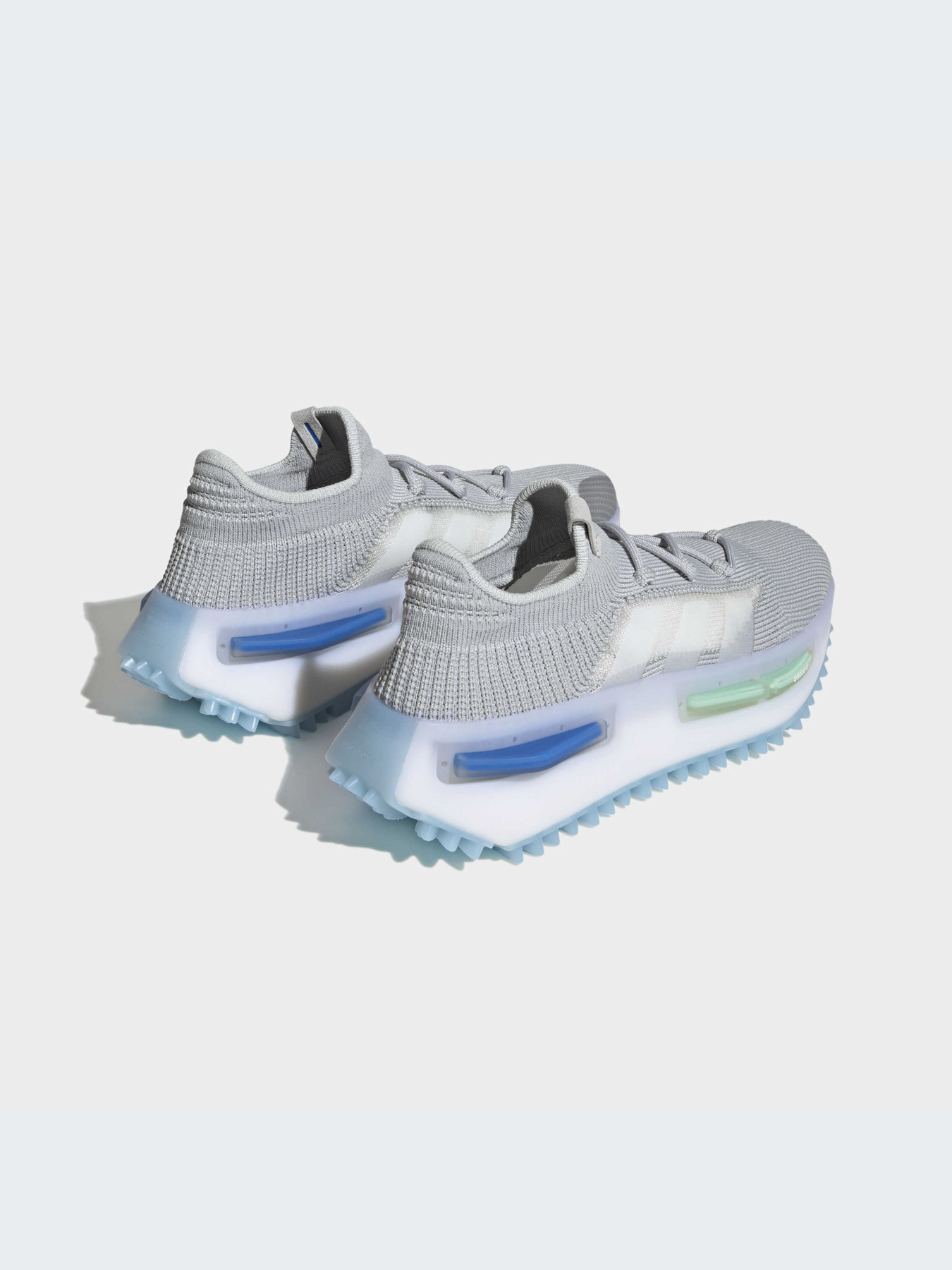 Кросівки Adidas NMD модель HQ4435 Фото