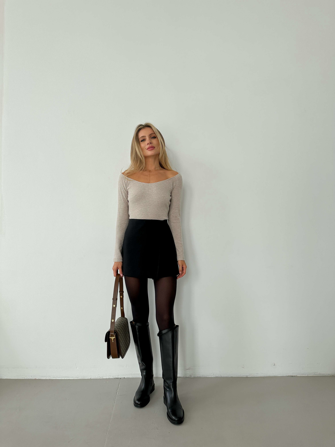 Лонгслив DARI CO модель Z23812_4 Фото