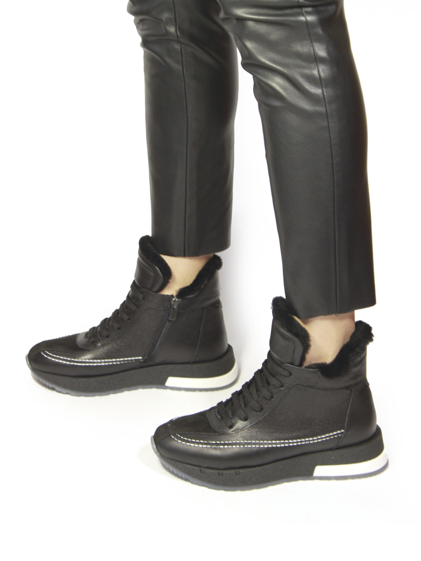 Кросівки повсякденні It-girl модель 333-217-F-01-15-21 Фото