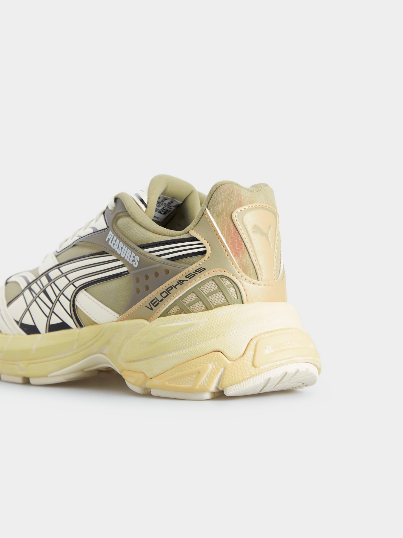 Кросівки повсякденні PUMA Velophasis Overdye Pleasures модель 391696 Фото