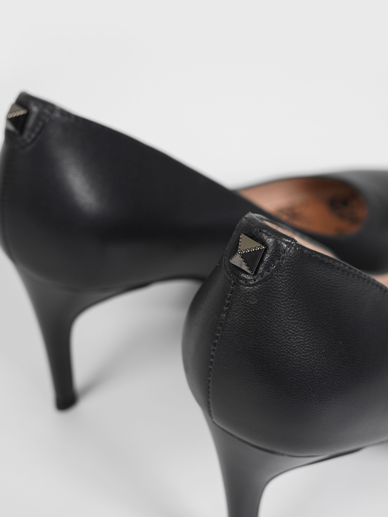 Туфли-лодочки Respect модель SS75-134667 Фото