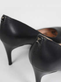 Туфли-лодочки Respect модель SS75-134667 Фото