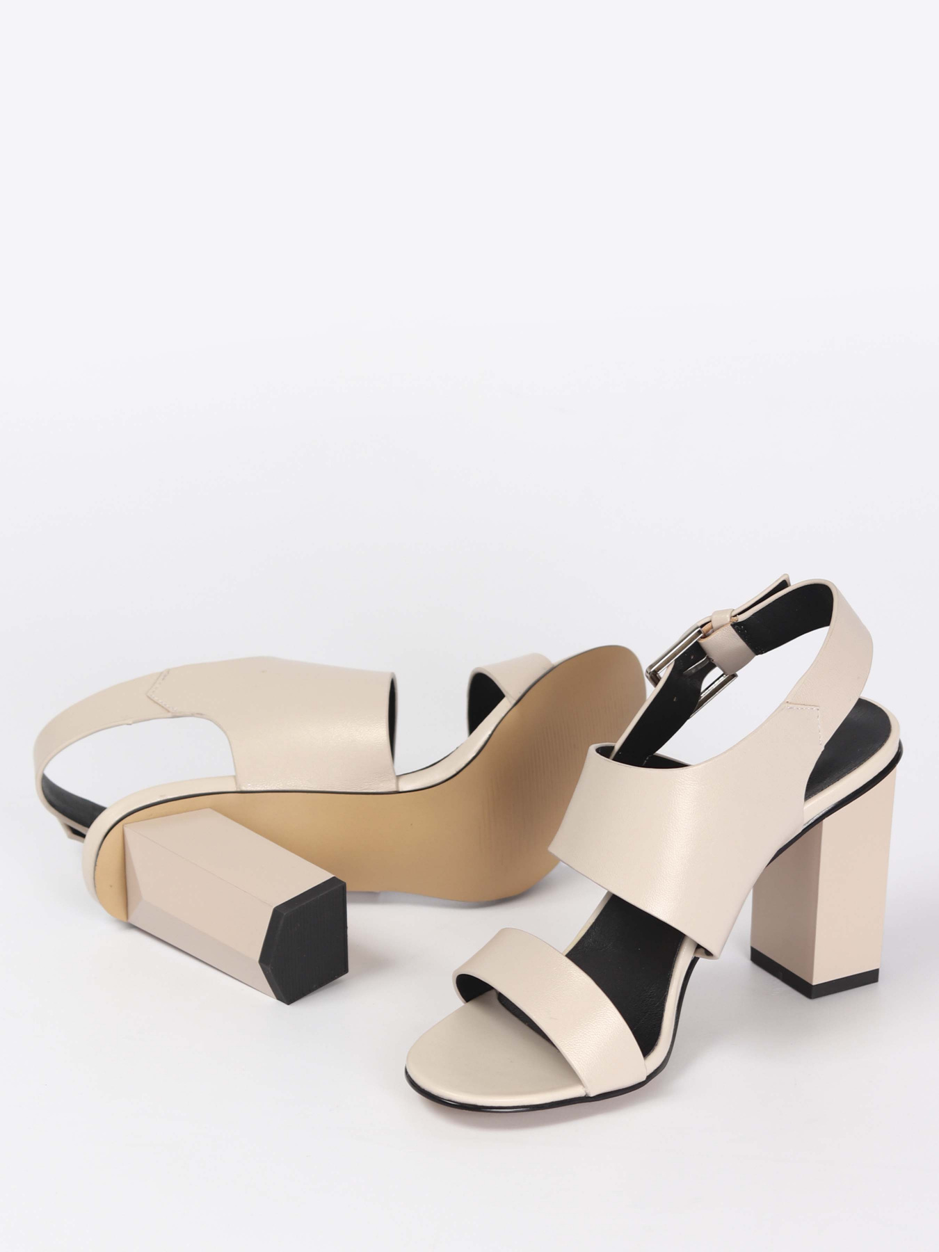 Respect модель IS56-138981 Фото