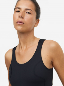 Топ спортивный H&M модель 70671 Фото