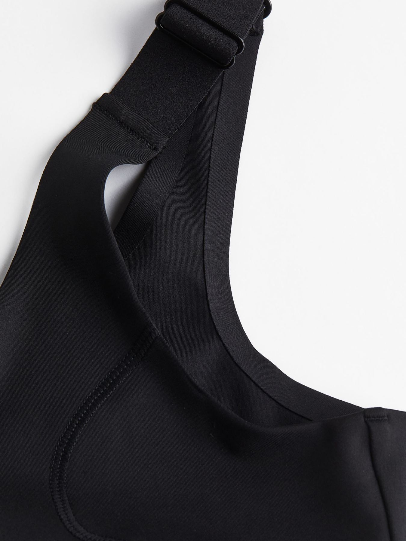 Спортивний топ H&M модель 70671 Фото