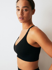 Топ спортивный H&M модель 70752 Фото