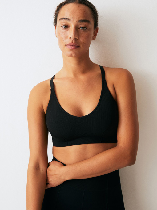 Спортивный топ H&M модель 70752 Фото