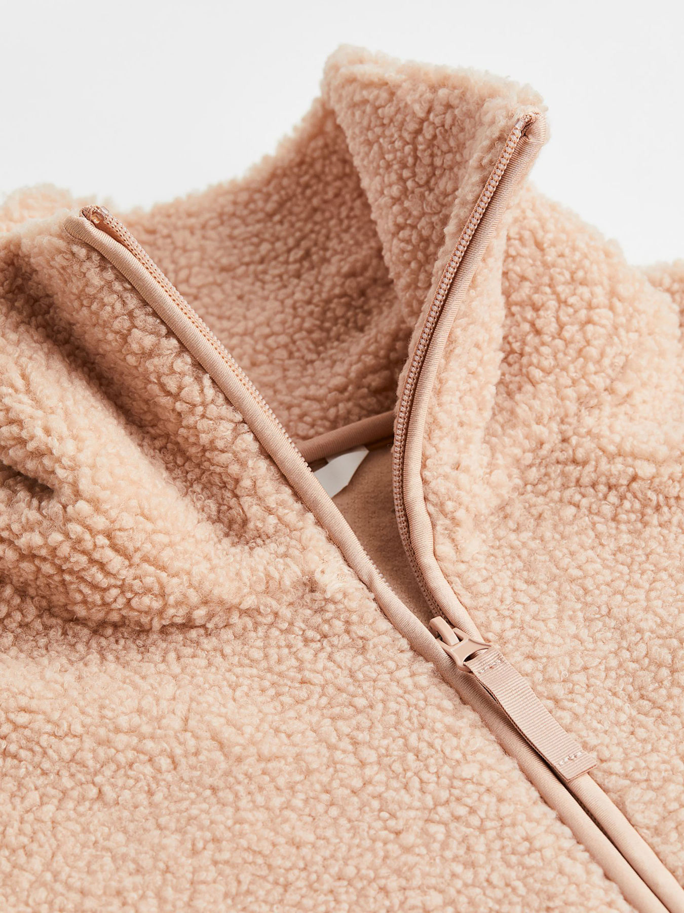 Демисезонная куртка H&M модель 70757 Фото