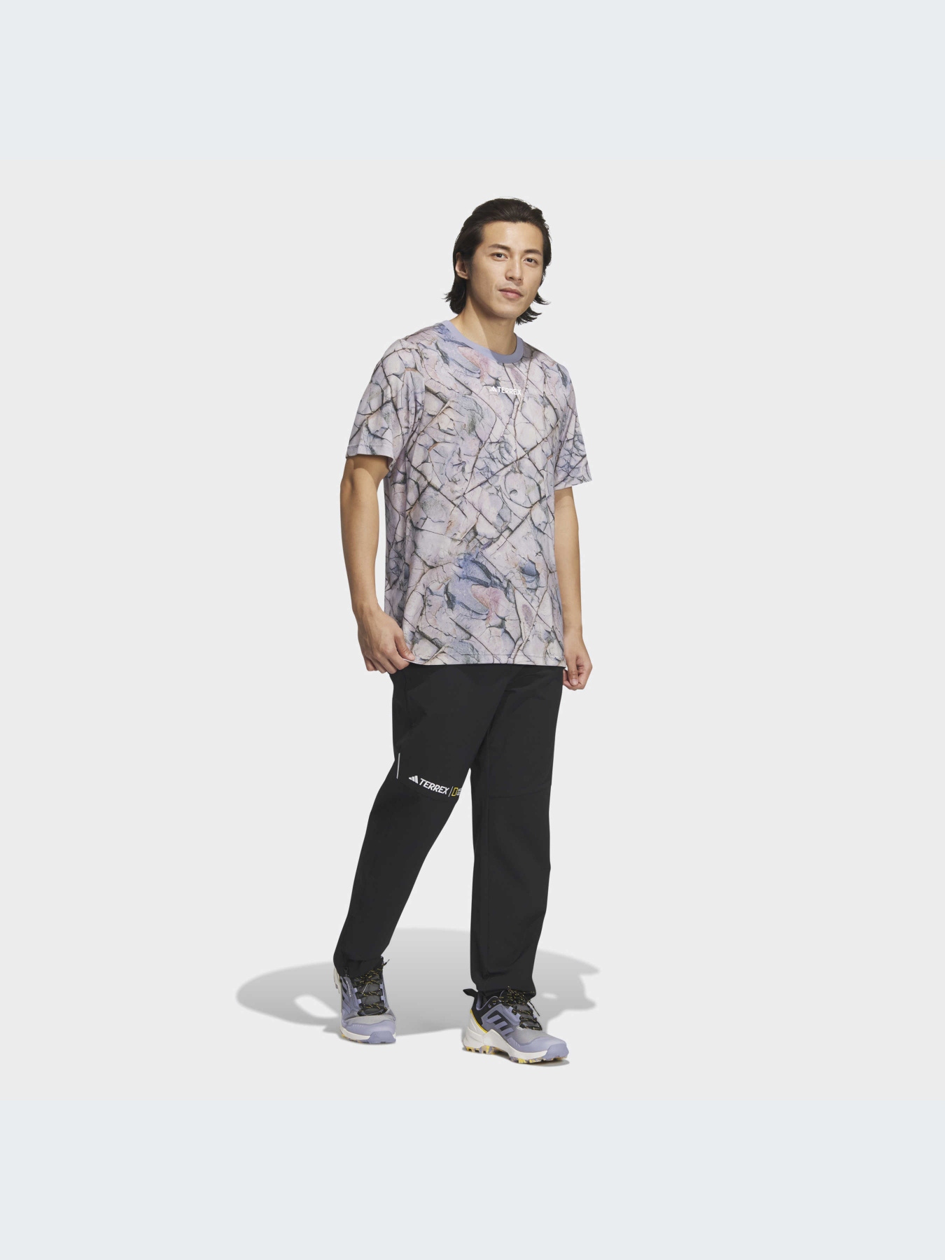 Спортивная футболка Adidas модель IC2000 Фото