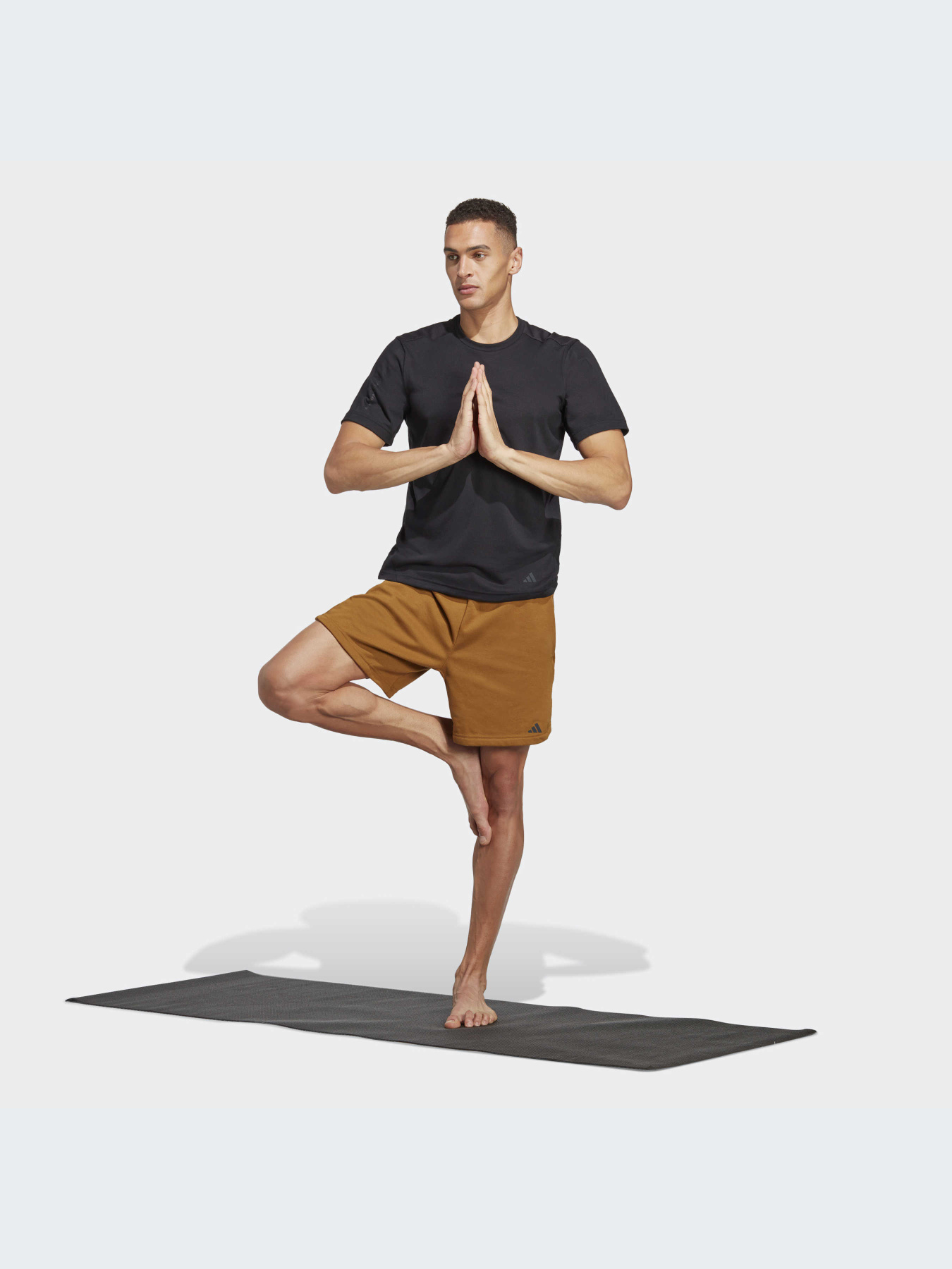 Футболка спортивная Adidas модель IB7885 Фото