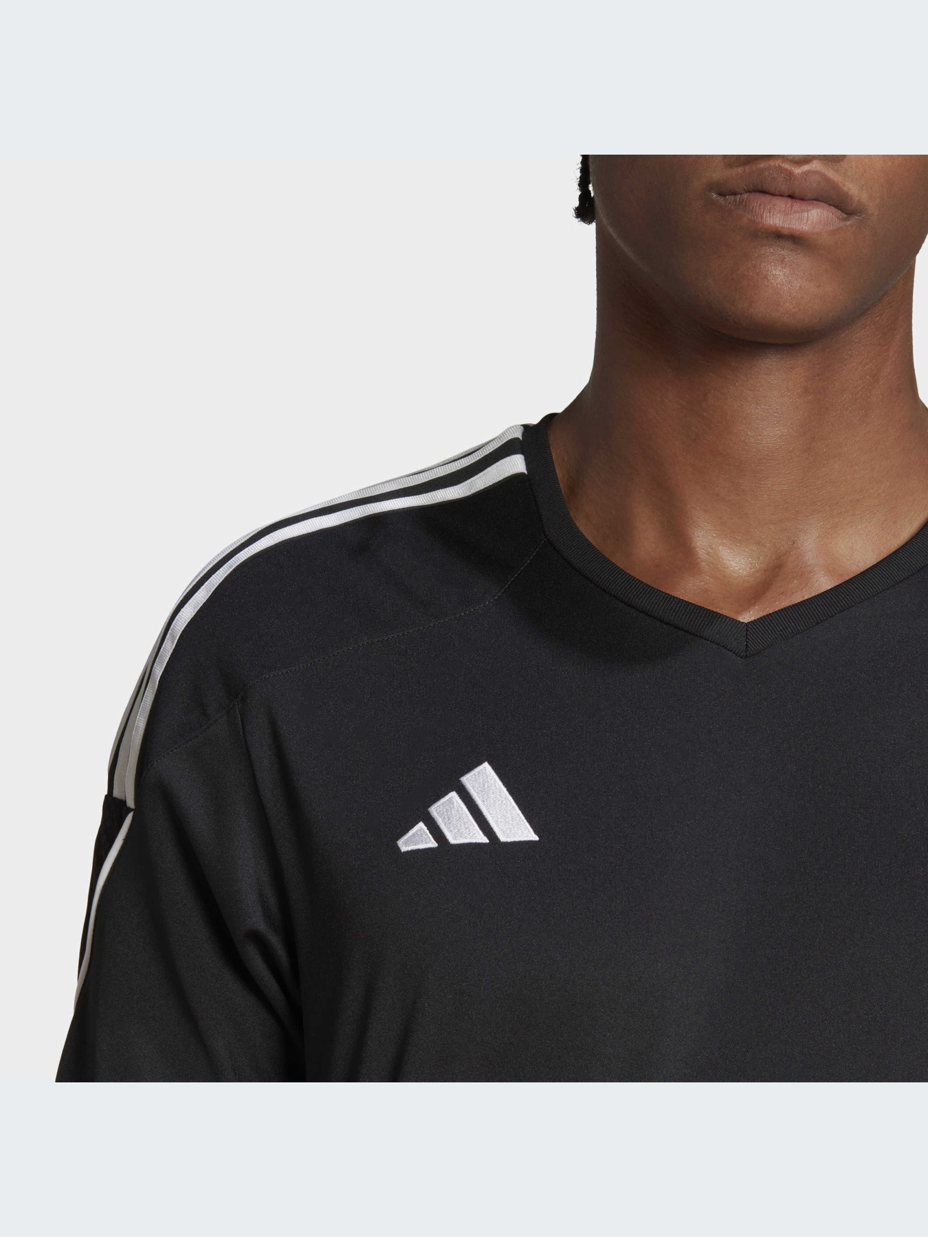 Футболка спортивная Adidas Tiro модель HR4607 Фото