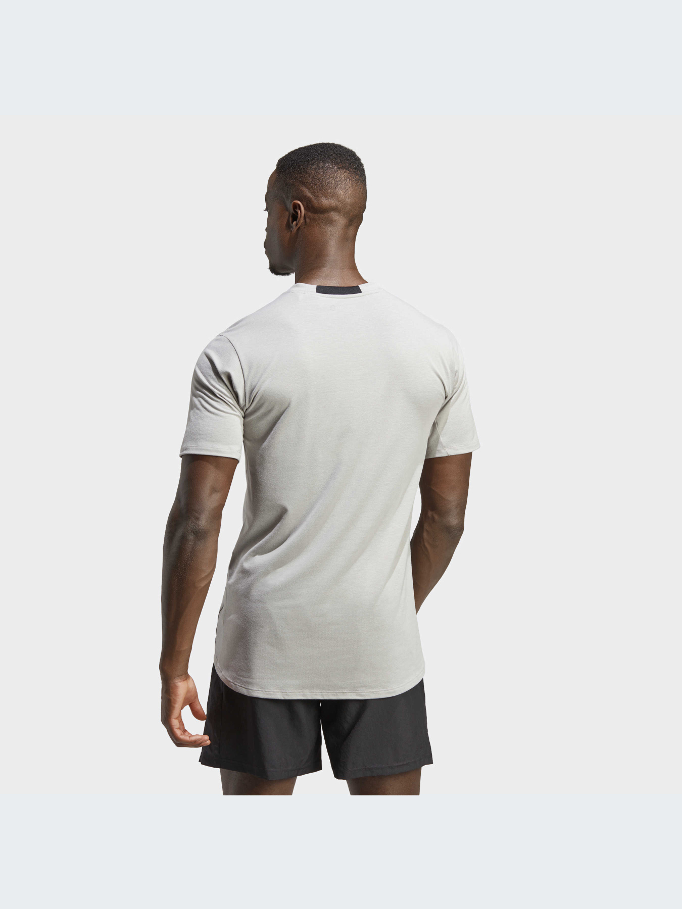 Футболка спортивная Adidas модель IC2020 Фото