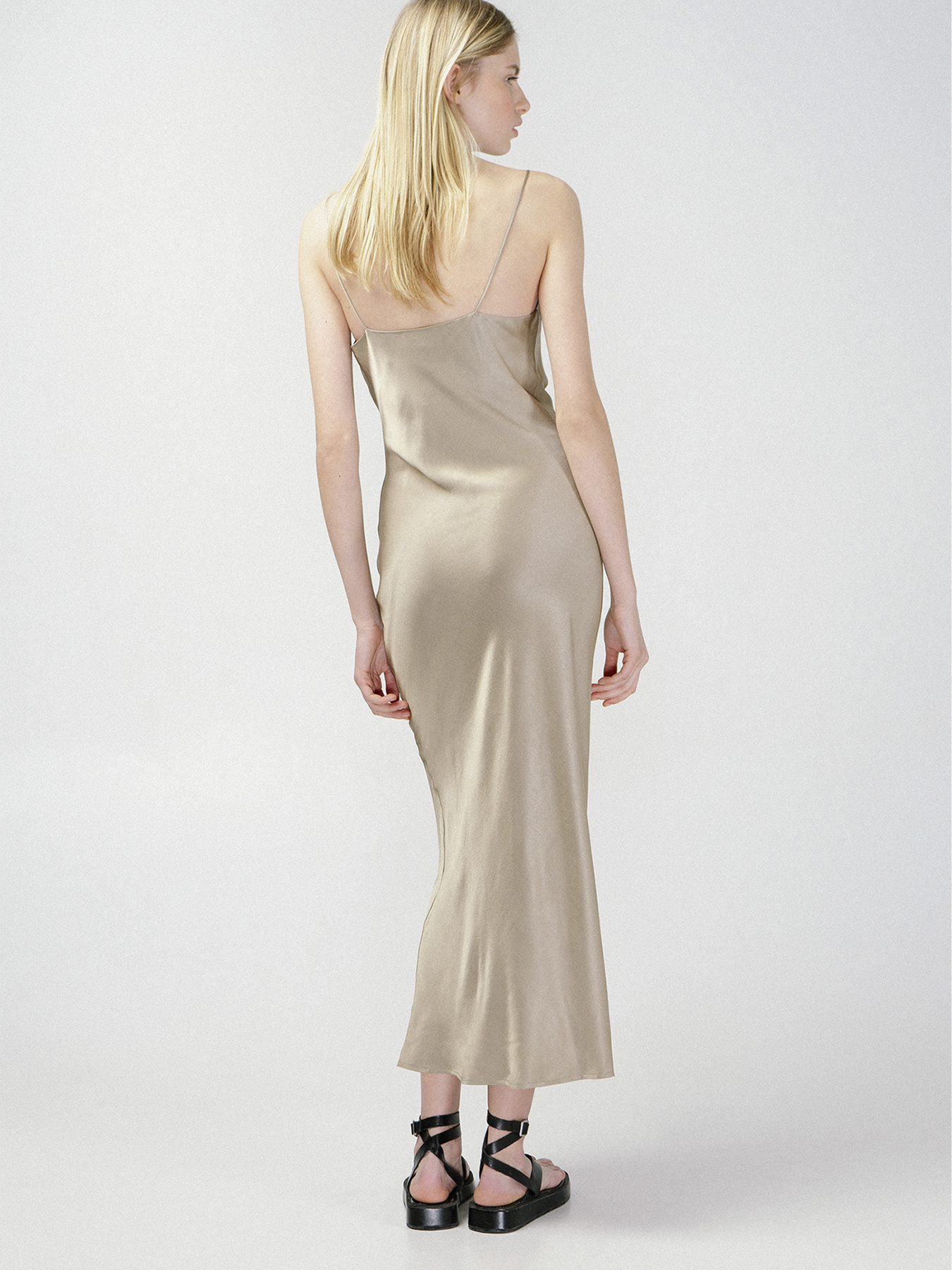 Платье макси Be & Aver модель BEAVR_BA_FW21_87 Платье макси Be & Aver модель BEAVR_BA_FW21_87 Фото