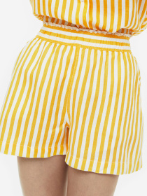 Шорты H&M модель 70891 Фото