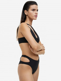 Верх купальника H&M модель 71032 Верх купальника H&M модель 71032 Фото