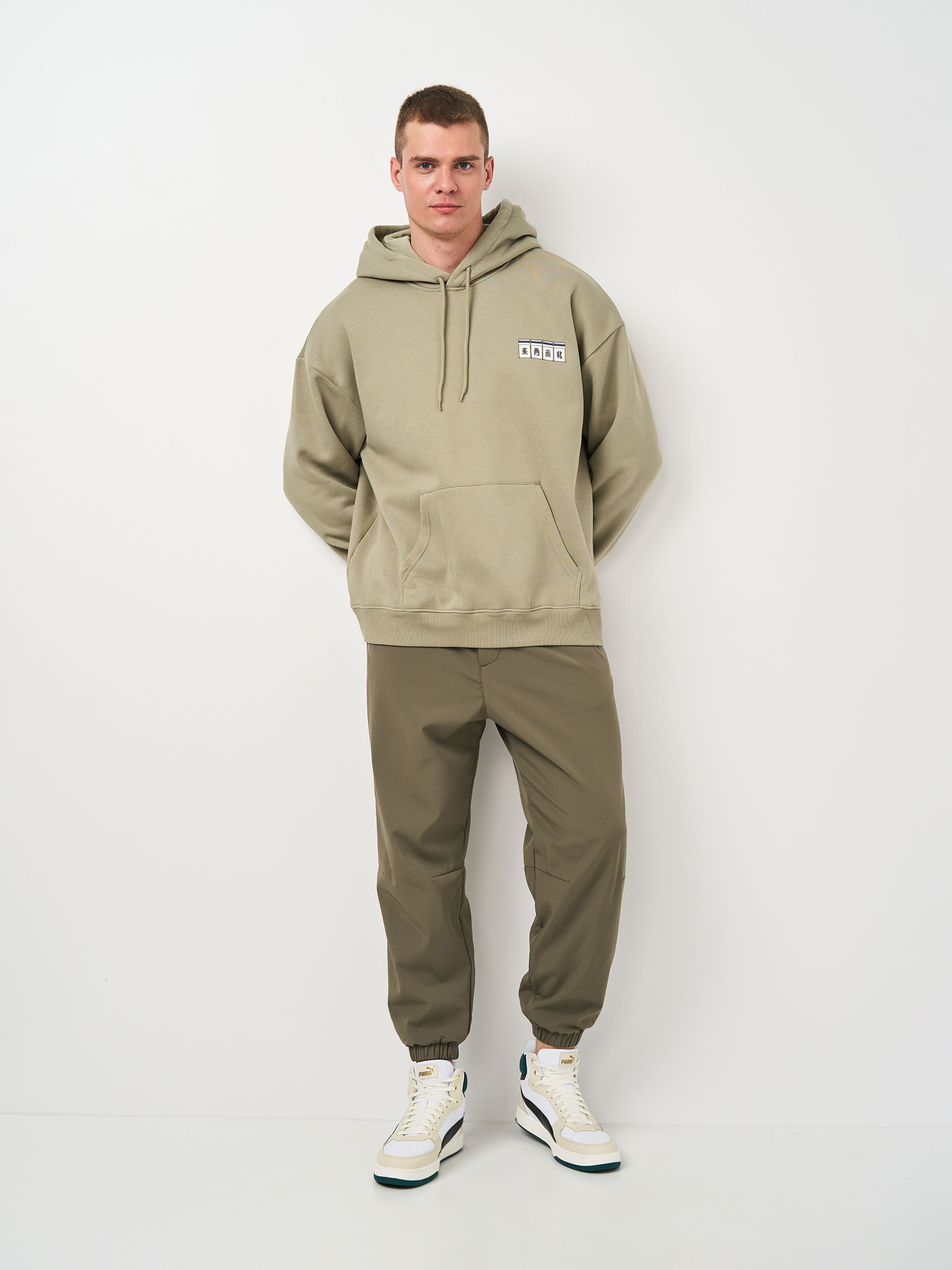 Худи H&M модель 69934 Худи H&M модель 69934 Фото