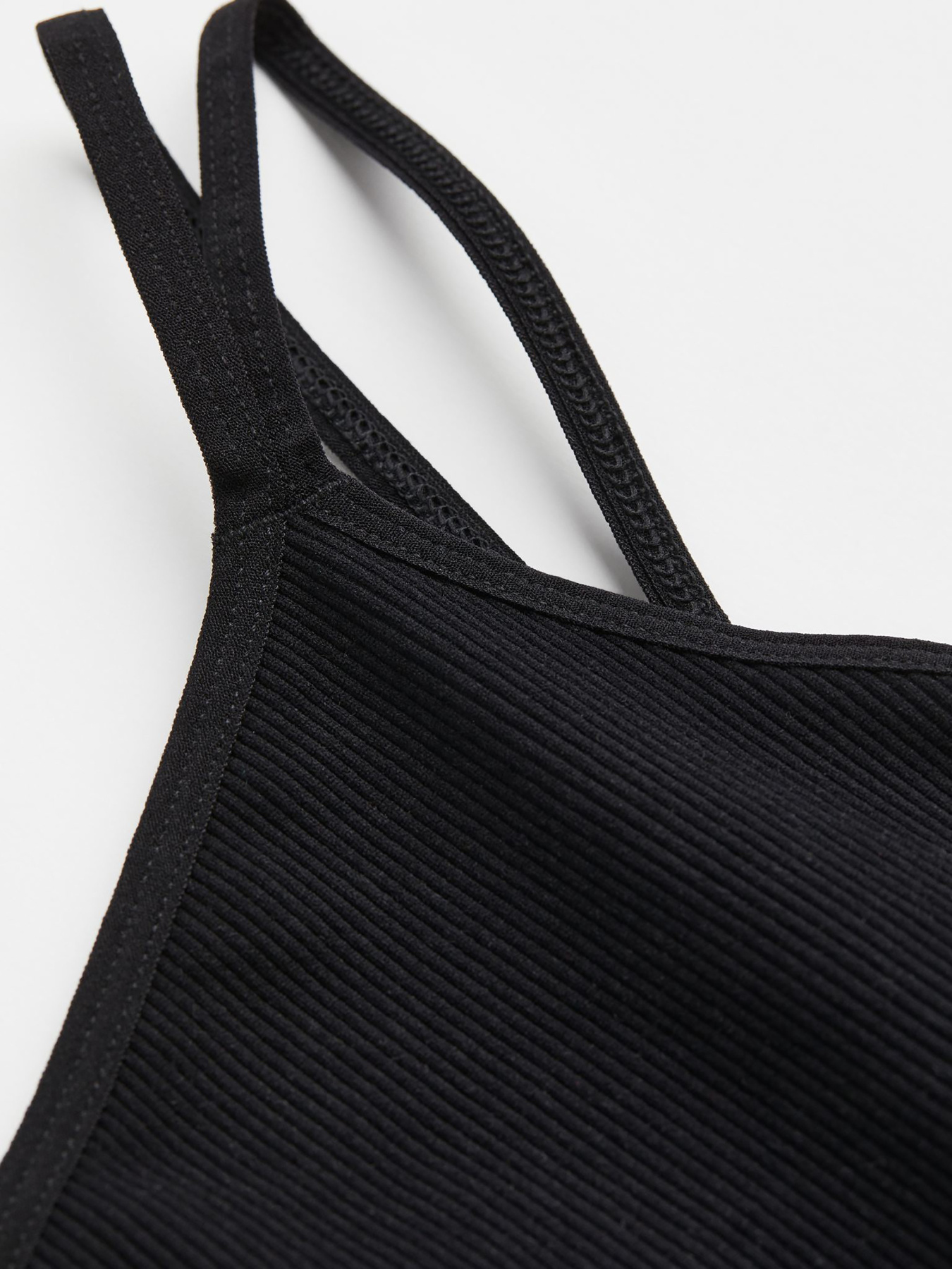 Топ спортивный H&M модель 71118 Фото