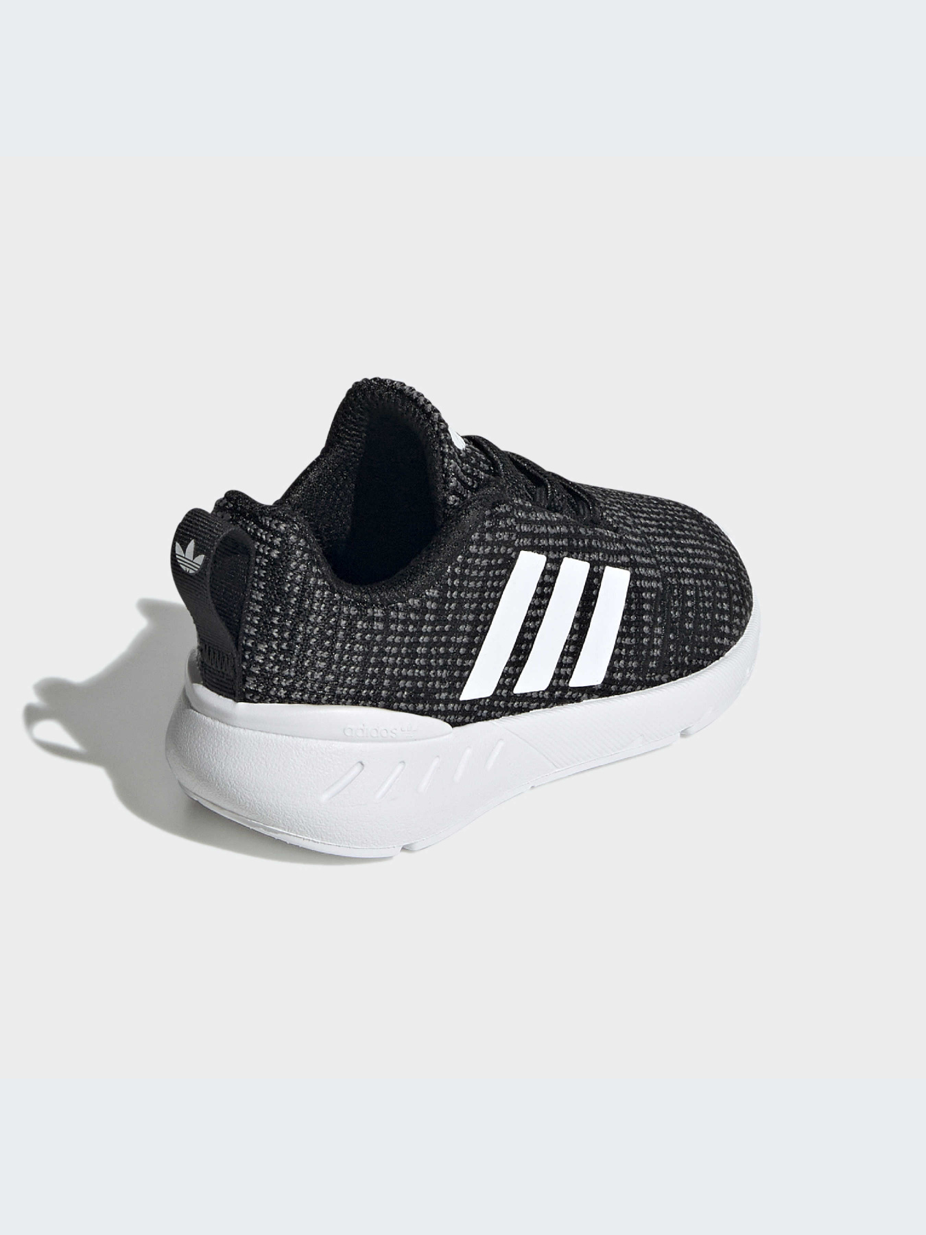 Кроссовки Adidas Swift модель GW8184 Фото