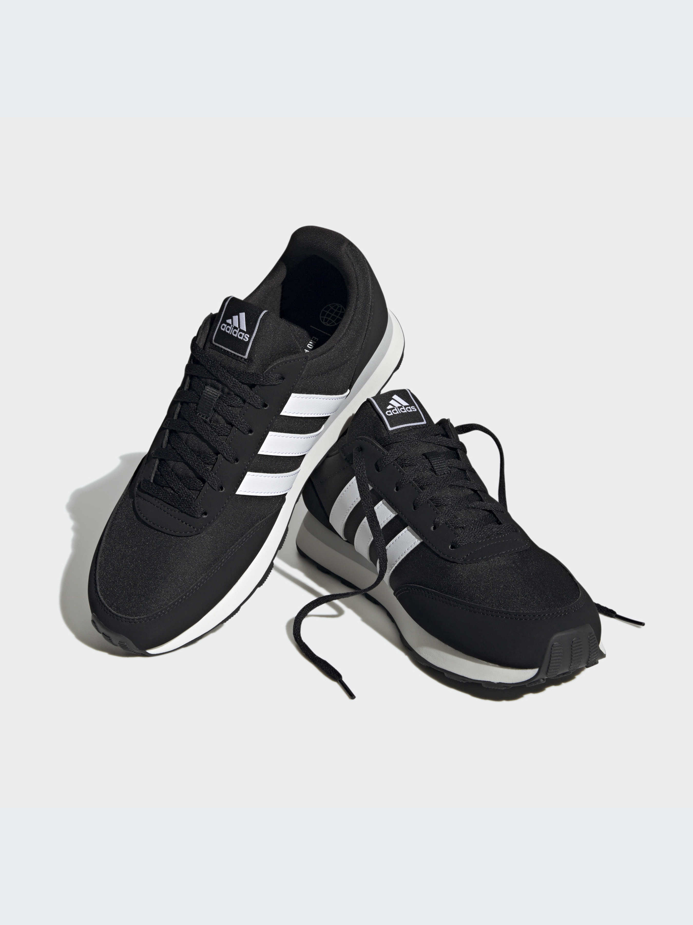 Кроссовки Adidas модель HP2258 Фото