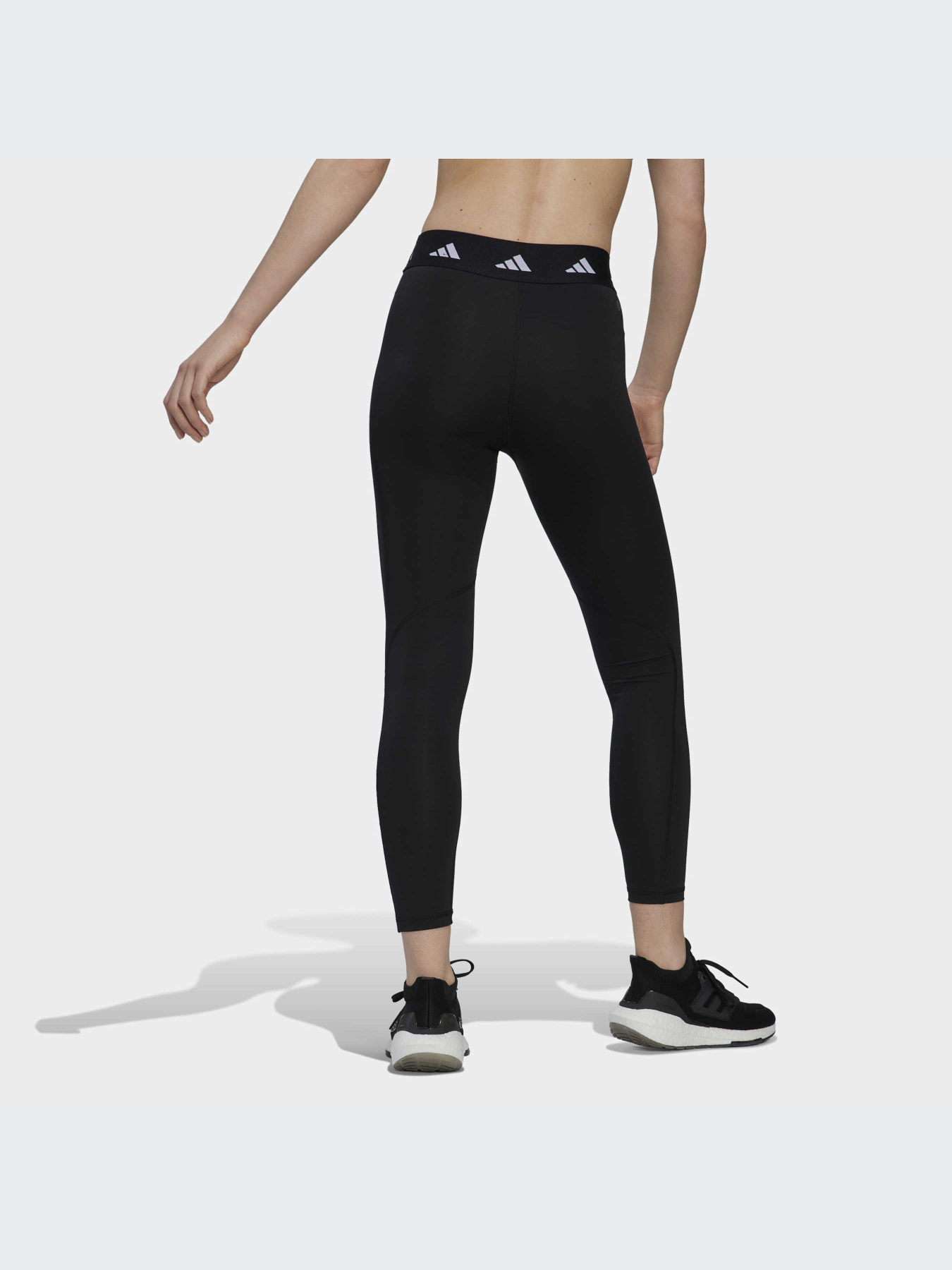 Леггинсы спортивные Adidas Clima модель HF6680 Фото