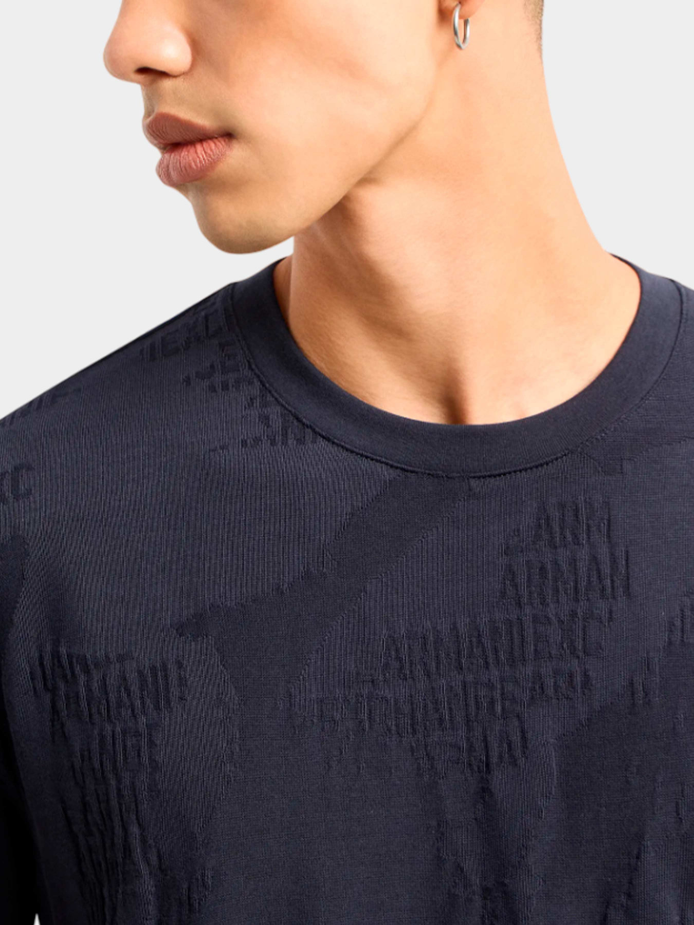 Футболки и поло Armani Exchange модель 3DZTLH-ZJ85Z-55JK Фото