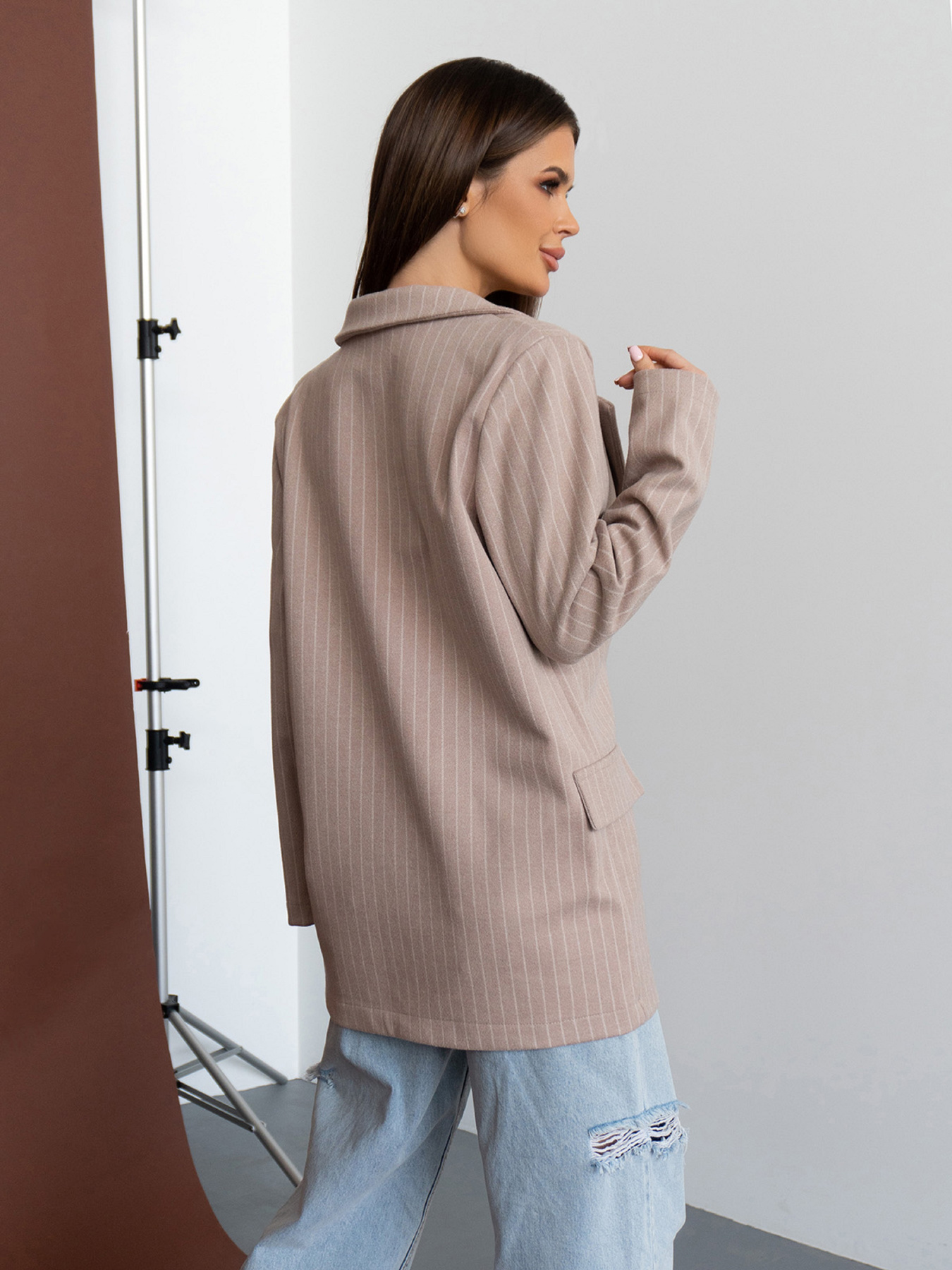 Блейзер ISSA Plus модель 14432_бежевый Фото