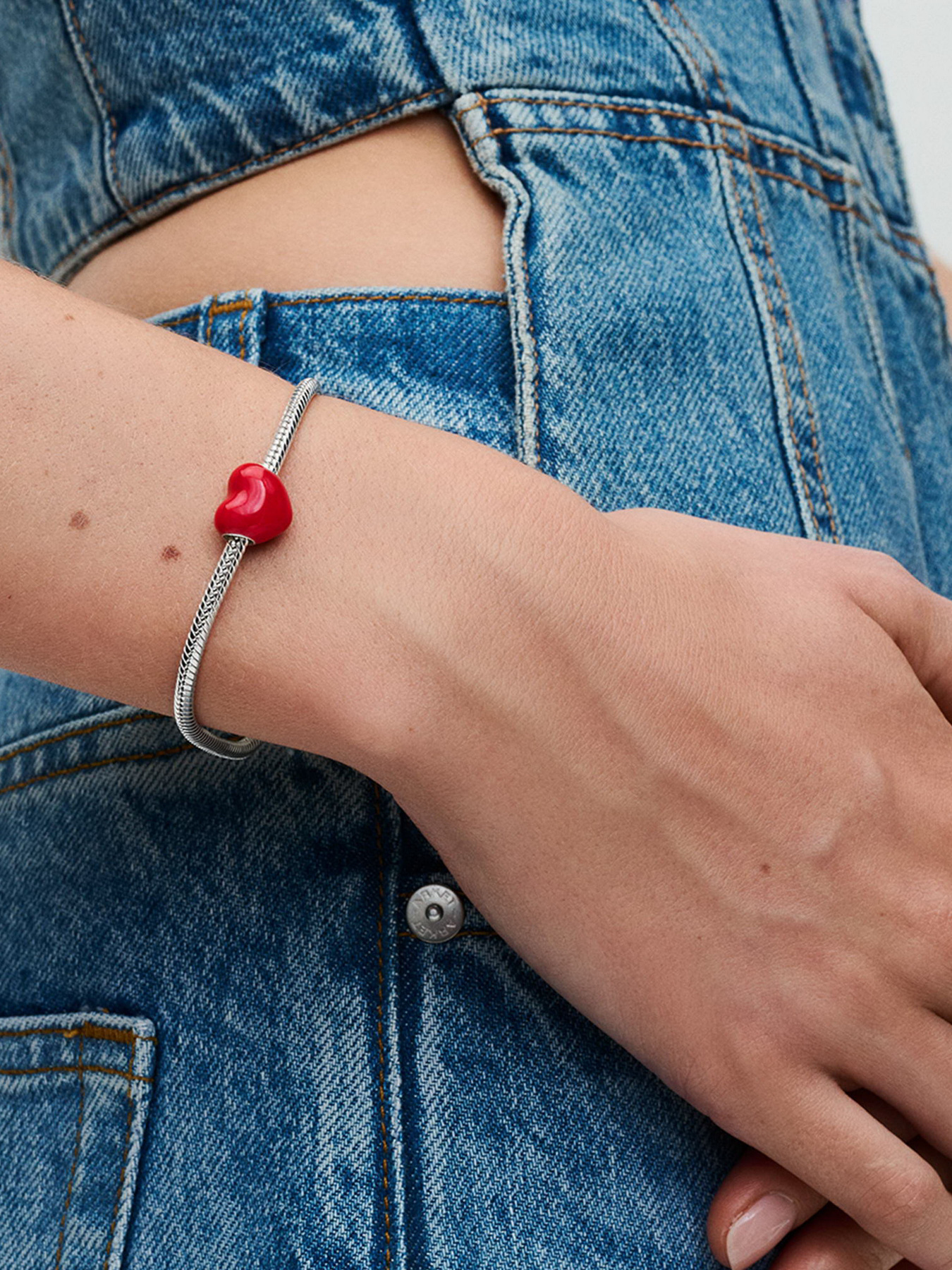 Класичні PANDORA модель 793087C01 Класичні PANDORA модель 793087C01 Фото