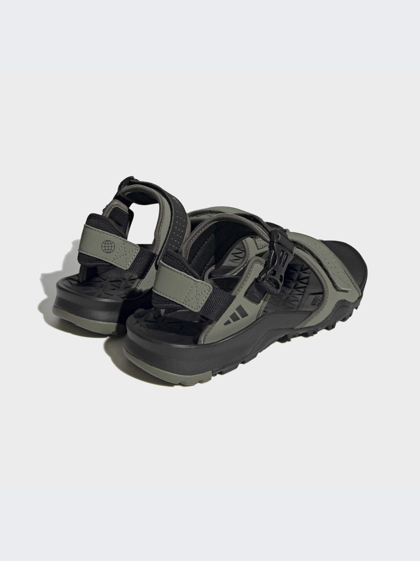 Сандалии Adidas модель HP8656 Фото