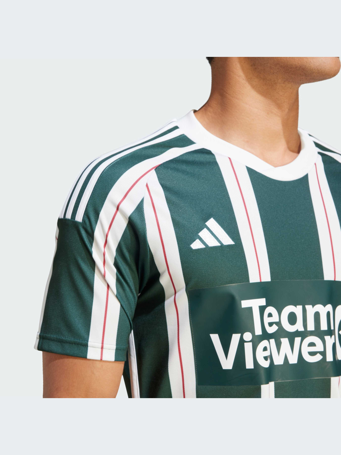 Футболка спортивная Adidas модель HR3675 Футболка спортивная Adidas модель HR3675 Фото