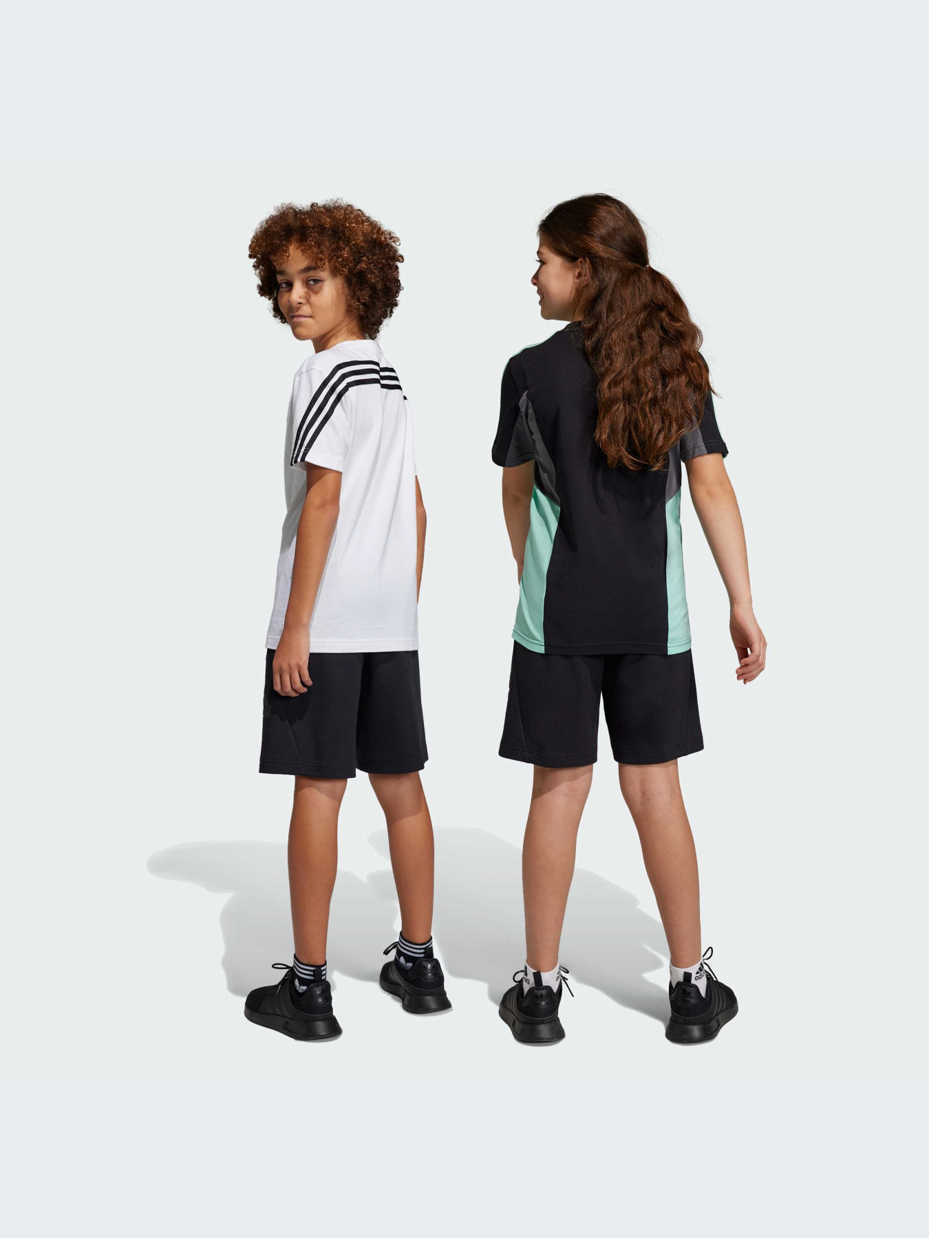 Повсякденні шорти Adidas модель HR6306 Фото