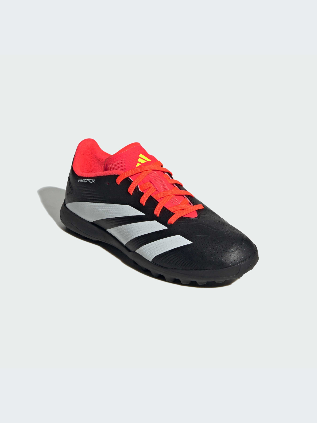 Бутси Adidas Predator модель IG5442 Фото
