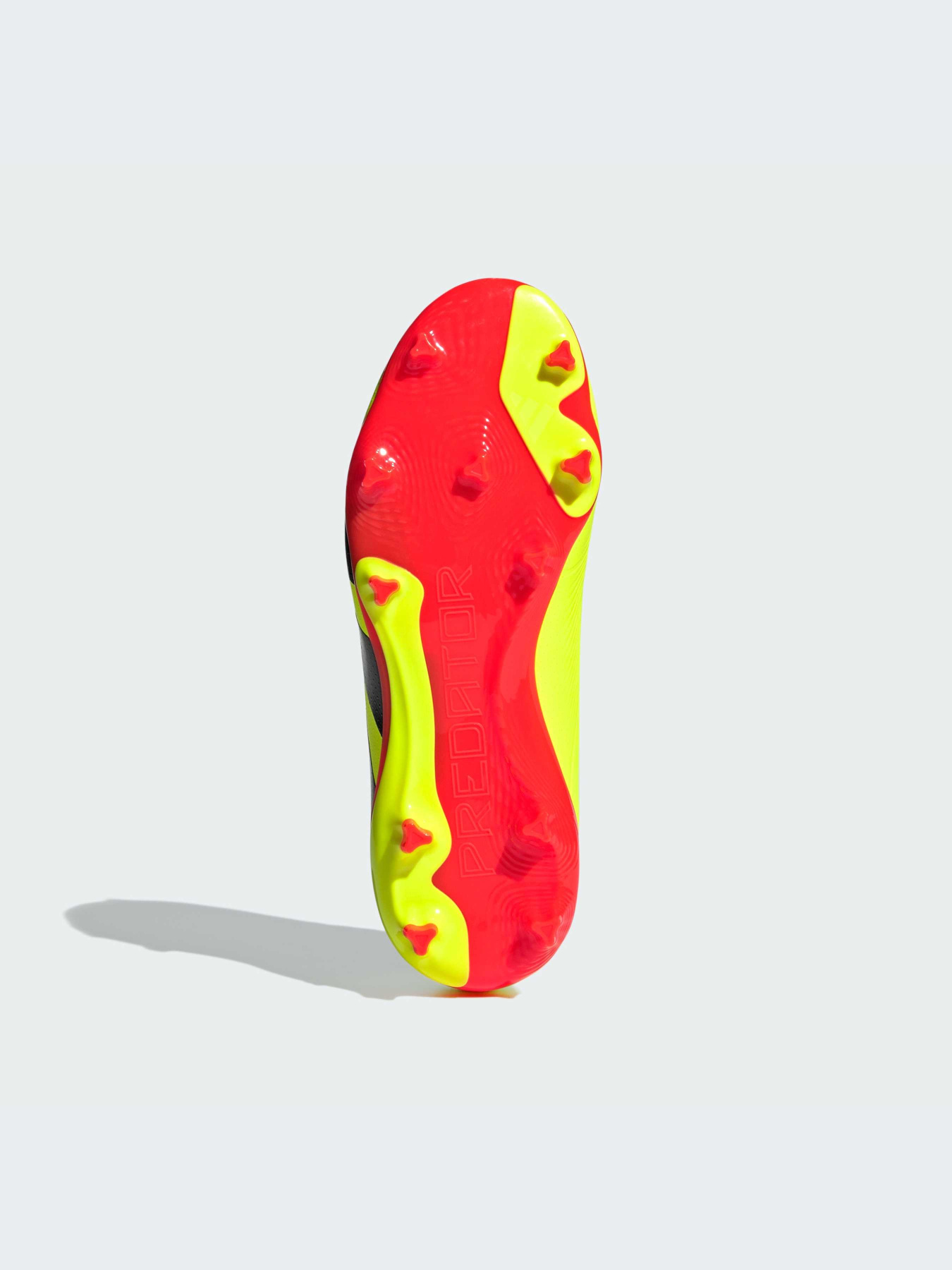 Бутси Adidas Predator модель IG7747 Бутси Adidas Predator модель IG7747 Фото