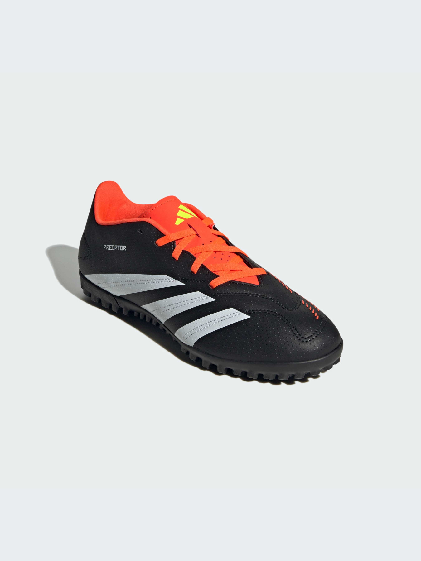 Бутсы Adidas Predator модель IG7711 Фото