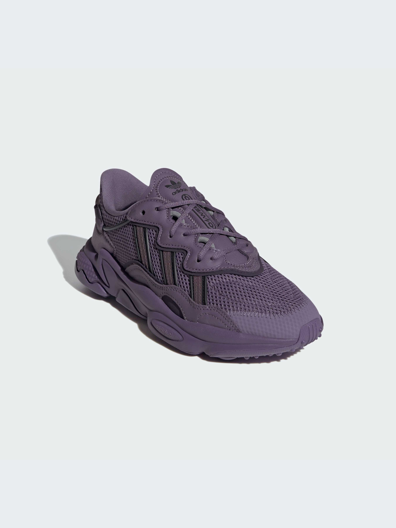 Кросівки Adidas Ozweego модель IG8489 Фото