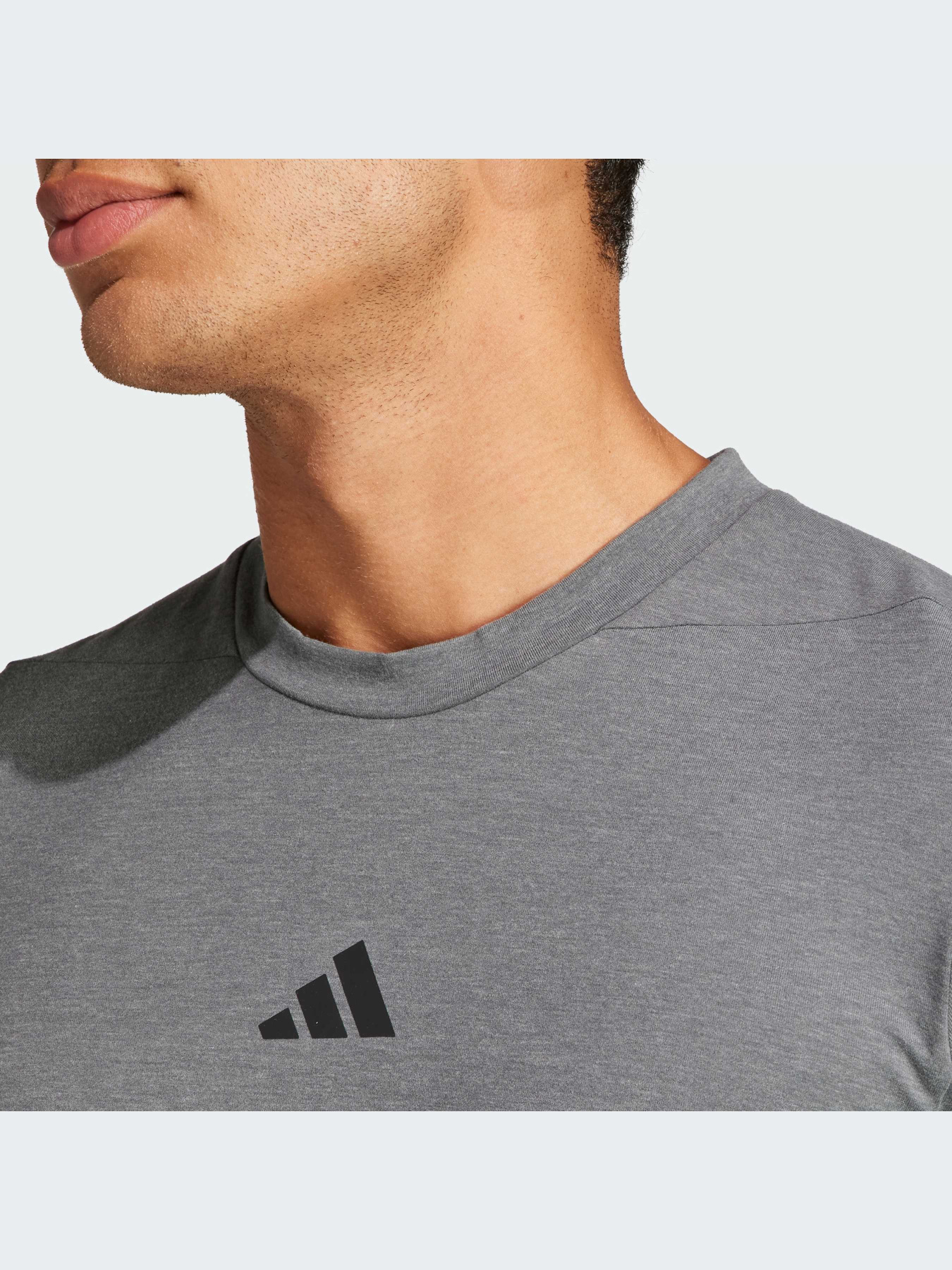 Футболка спортивна Adidas Clima модель IS3809 Фото