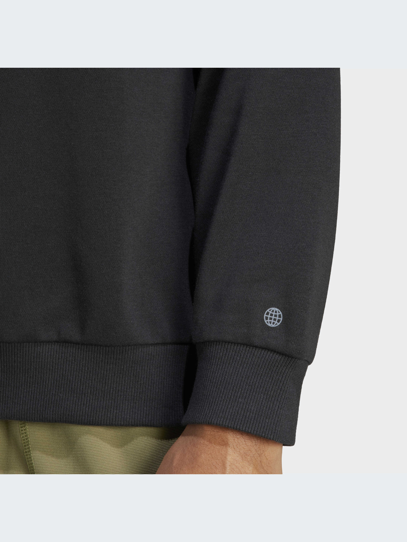 Спортивна кофта Adidas модель HT2113 Фото