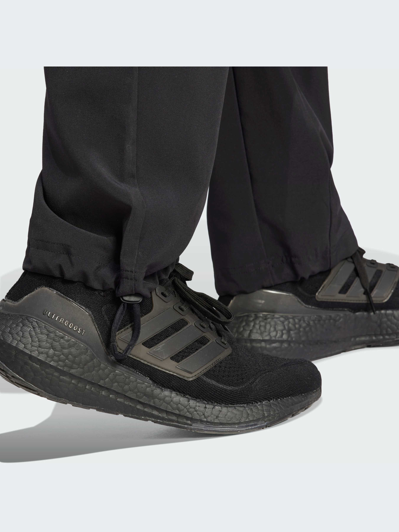 Штаны спортивные Adidas модель IL6984 Фото