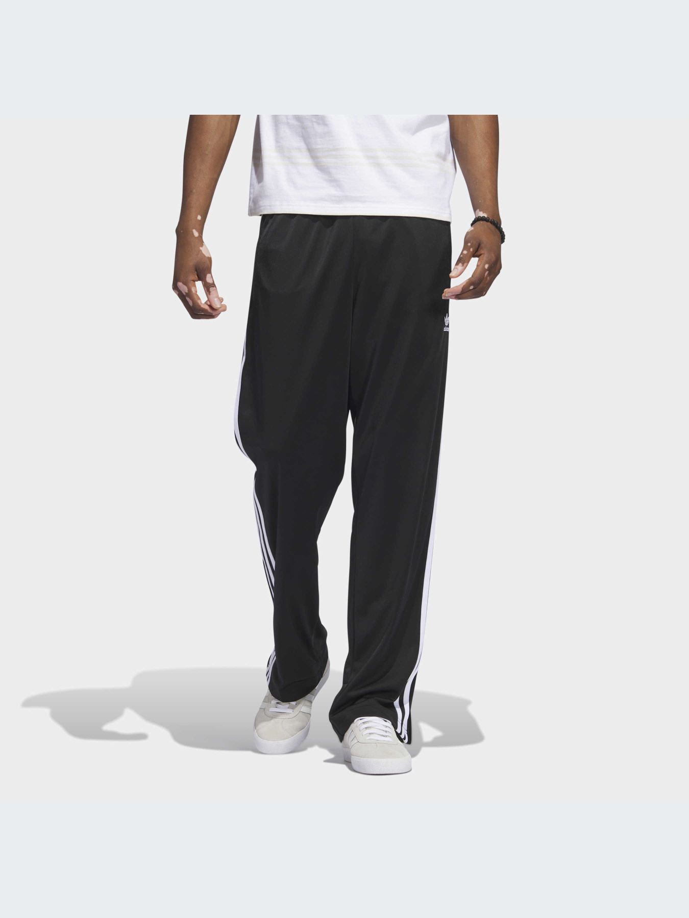 Повсякденні штани Adidas модель IJ7055 Фото