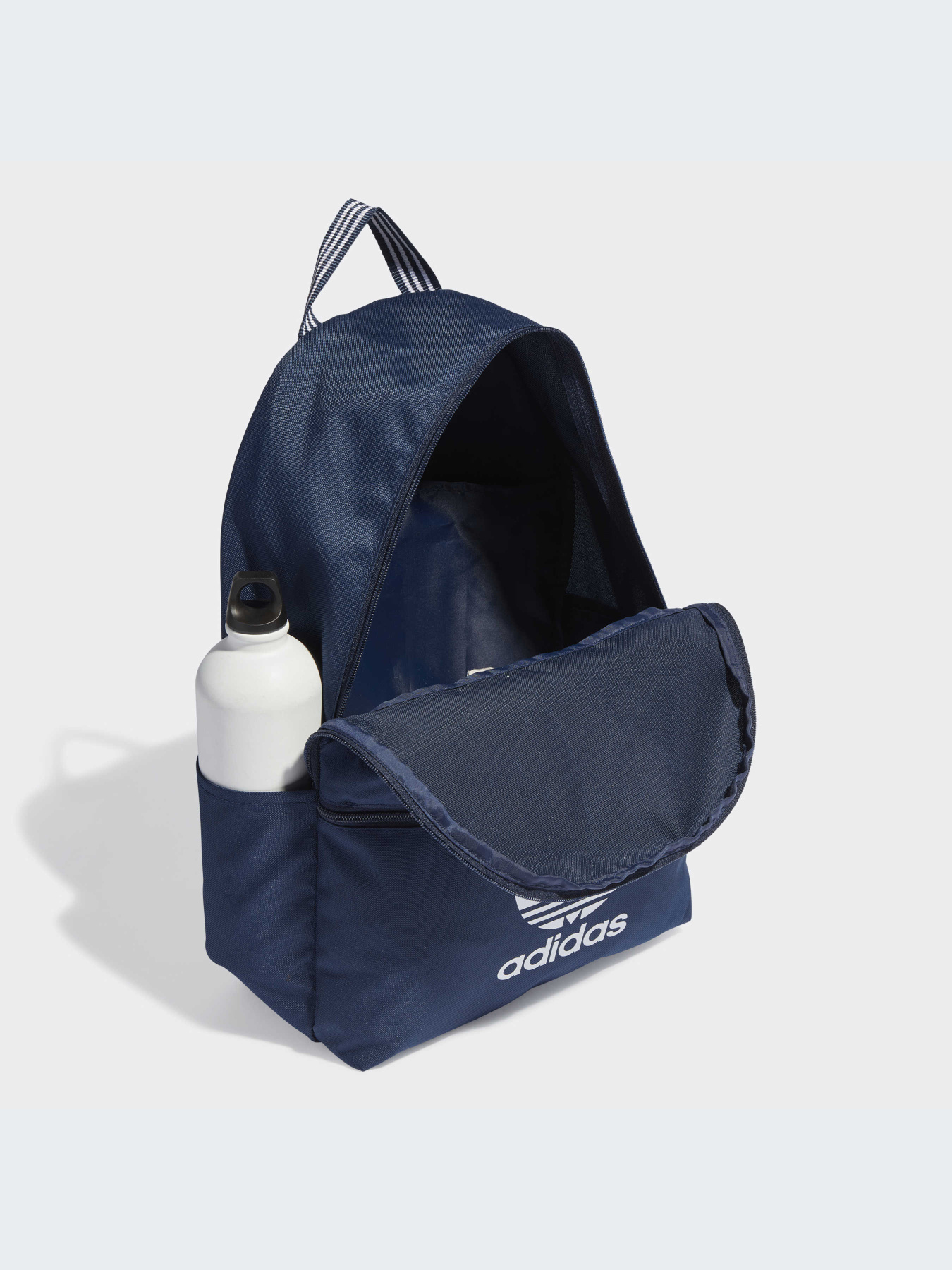 Повседневный рюкзак Adidas Adicolor модель IL1960 Повседневный рюкзак Adidas Adicolor модель IL1960 Фото