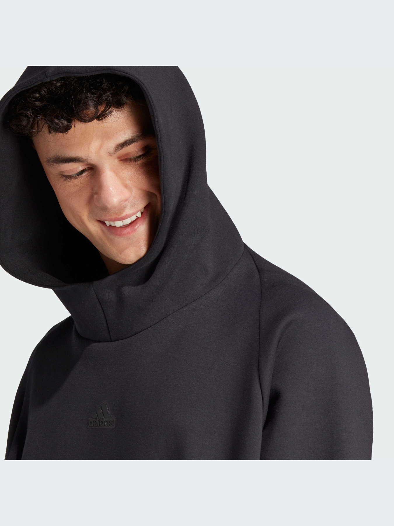 Худі Adidas ZNE модель IN5115 Худі Adidas ZNE модель IN5115 Фото