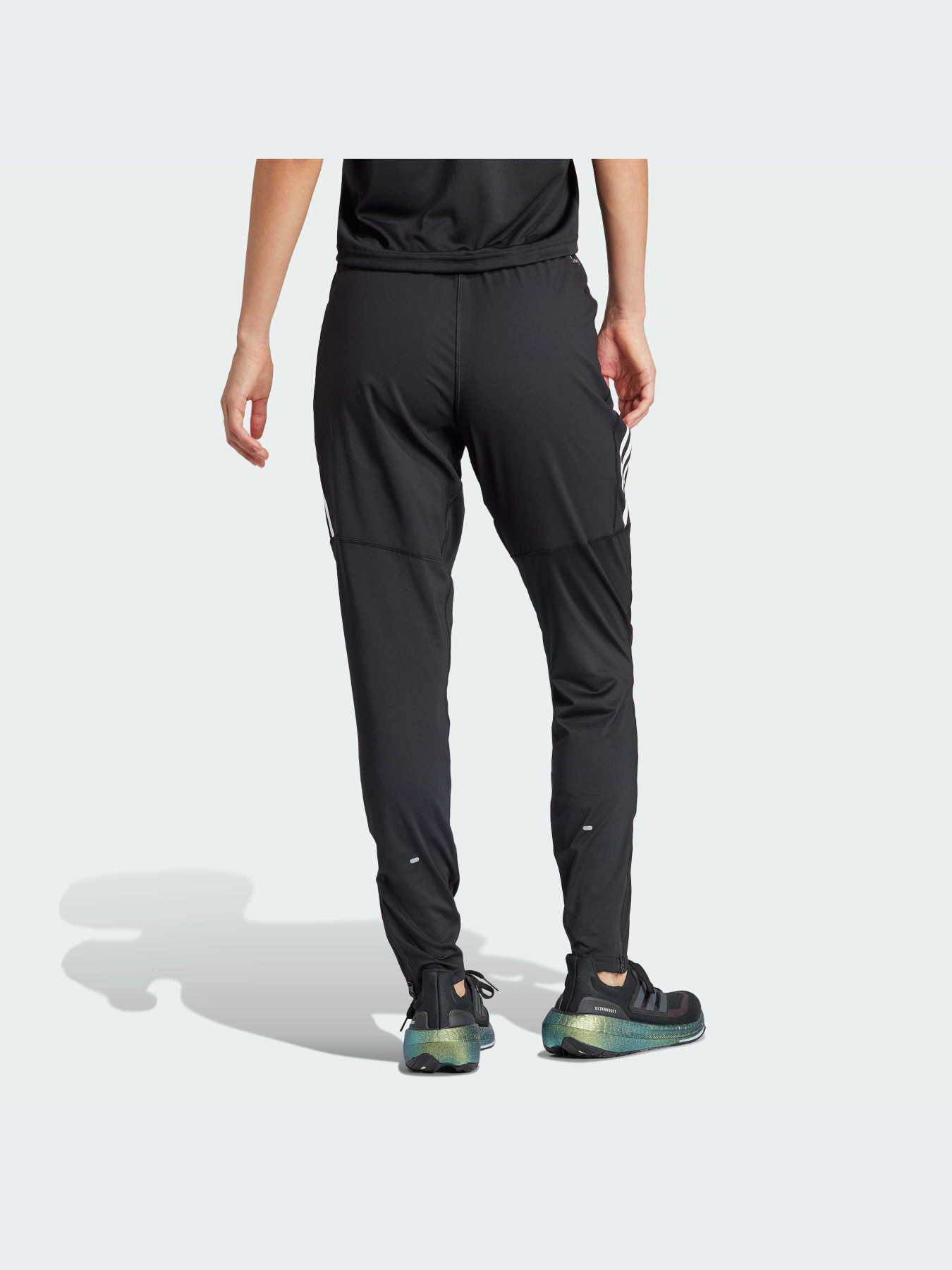 Спортивні штани Adidas 3 Stripes модель IS0379 Фото