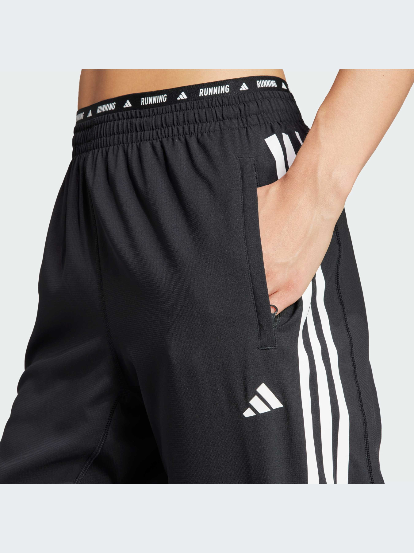 Спортивні штани Adidas 3 Stripes модель IS0379 Фото