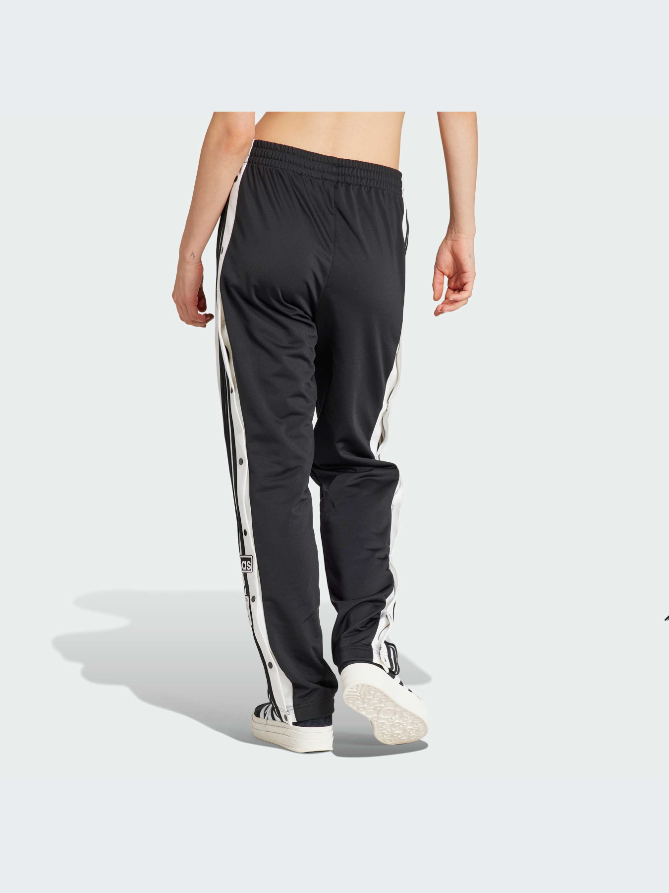 Штани повсякденні Adidas Adicolor модель IU2519 Фото