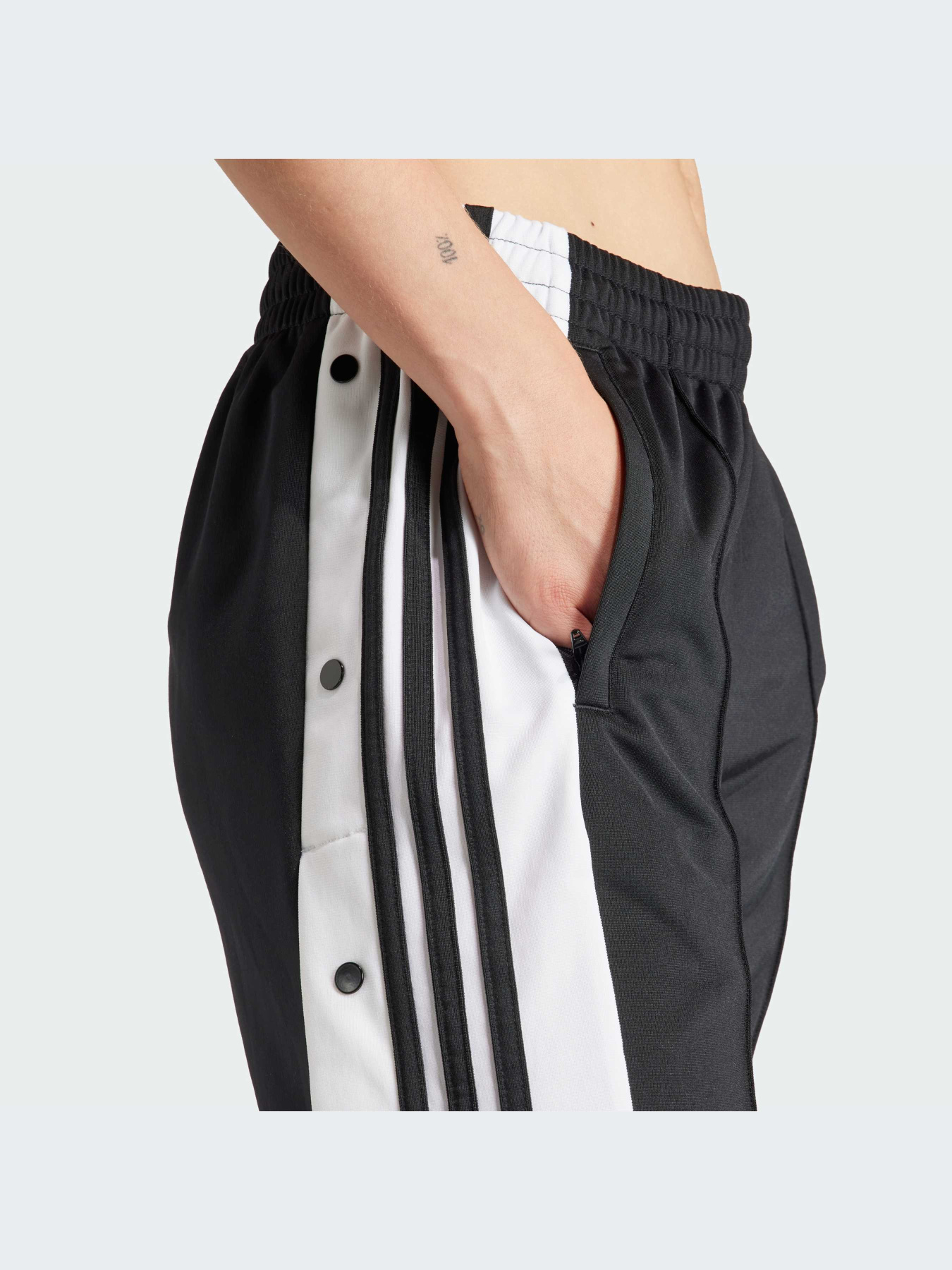 Штани повсякденні Adidas Adicolor модель IU2519 Фото