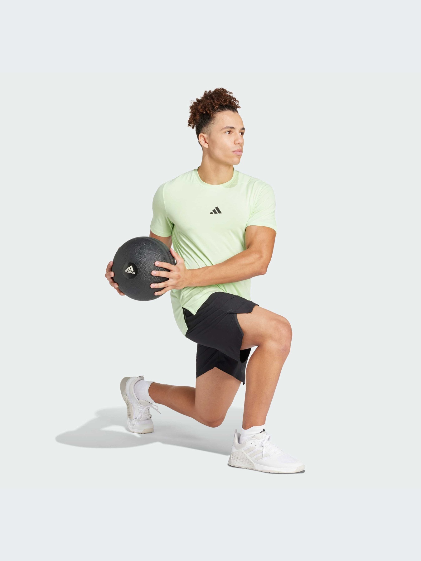 Футболка спортивная Adidas Clima модель IS3813 Футболка спортивная Adidas Clima модель IS3813 Фото