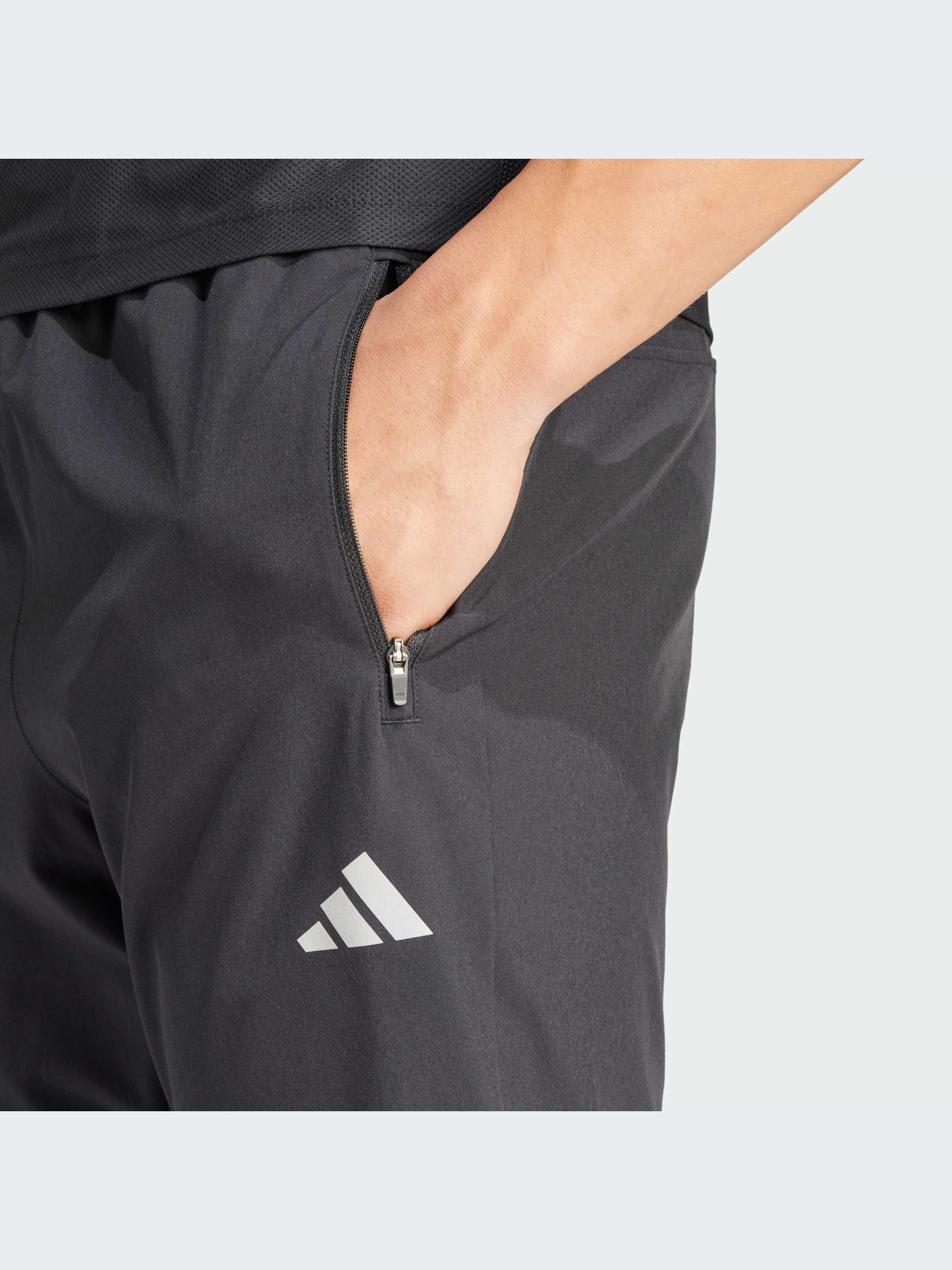 Штаны спортивные Adidas модель IL7187 Фото