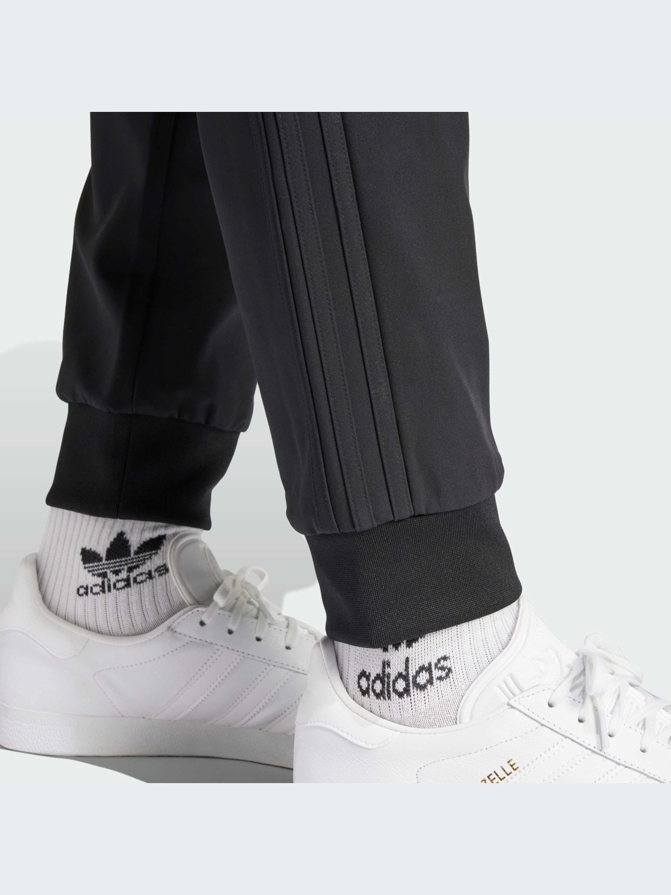 Джоггеры Adidas модель IM9880 Фото