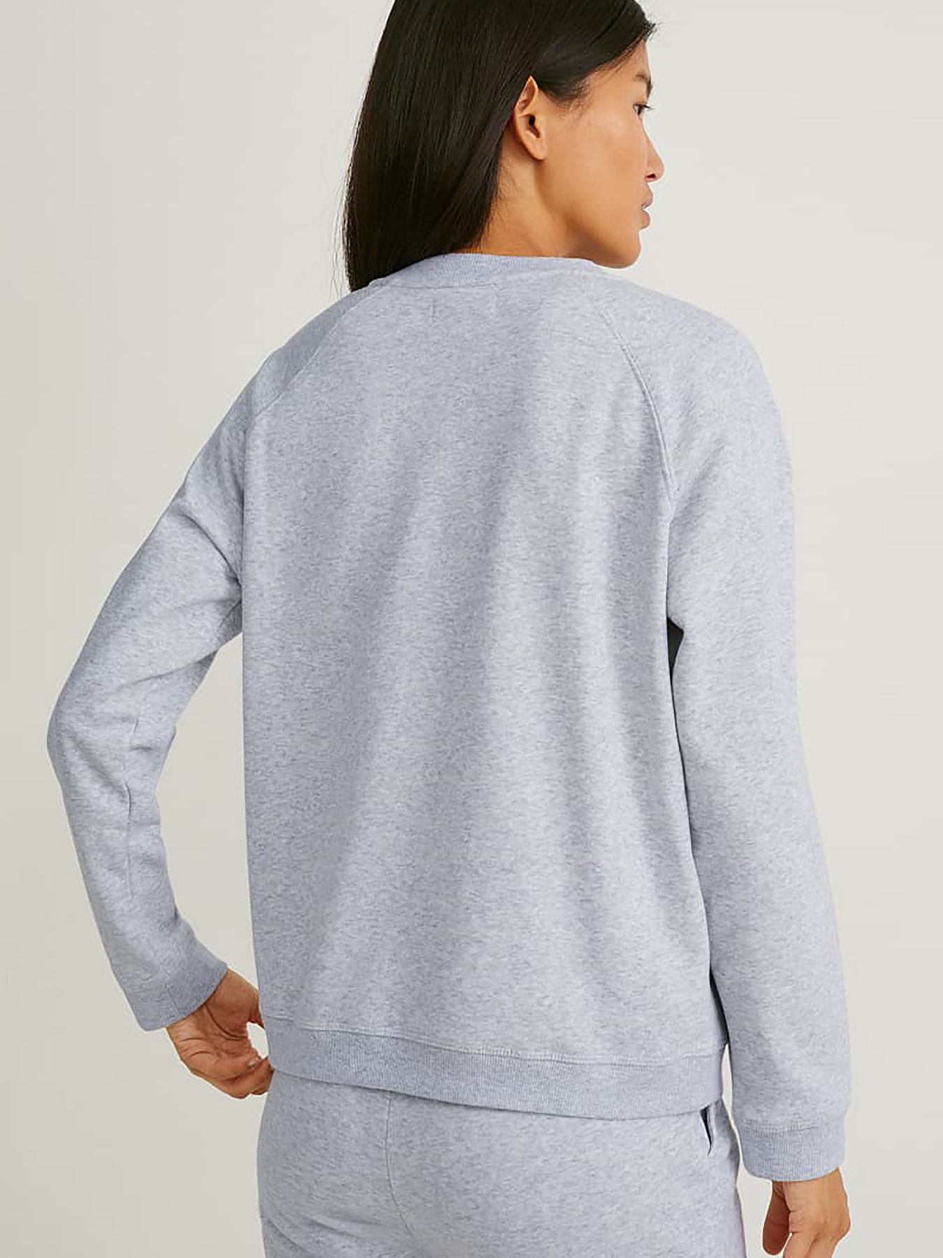 Свитшот C&A модель 71523 Свитшот C&A модель 71523 Фото