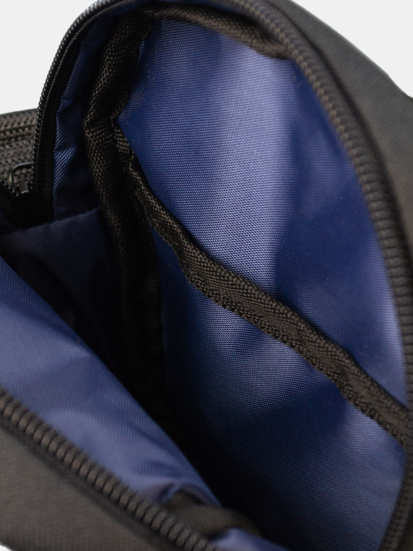 Мессенджер Famk модель 1053 Фото