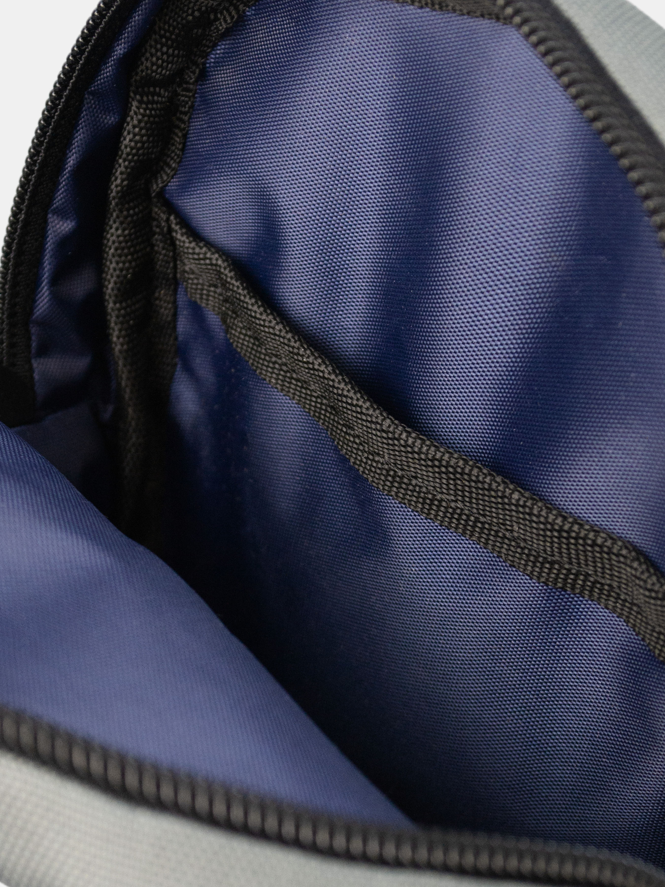 Мессенджер Famk модель 1055 Фото